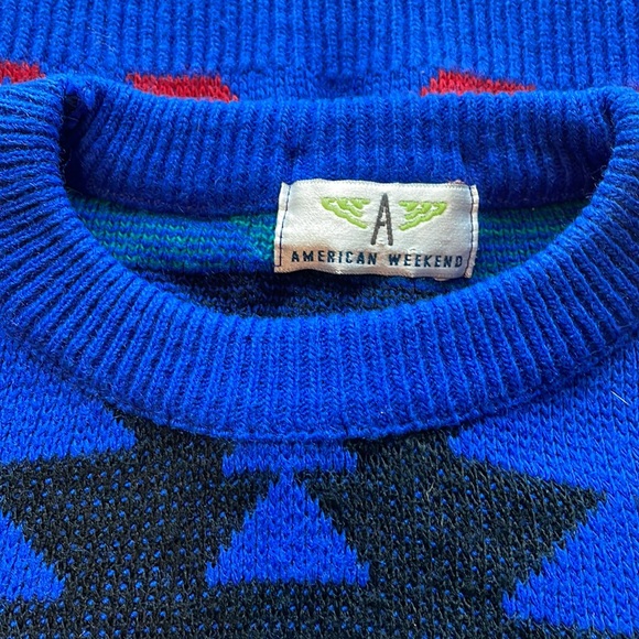 Vintage 90’s American Weekend Crew Neck Sweater - Picture 4 of 4